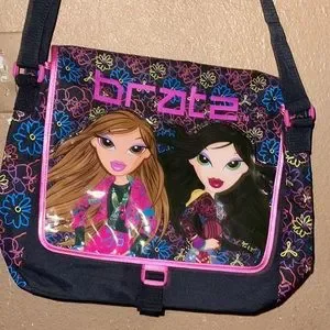 リルブラッツ BRATZ　バッグ　ポーチ　タグ付き新品未使用 2025年最新】リルブラッツの人気アイテム - メルカリ